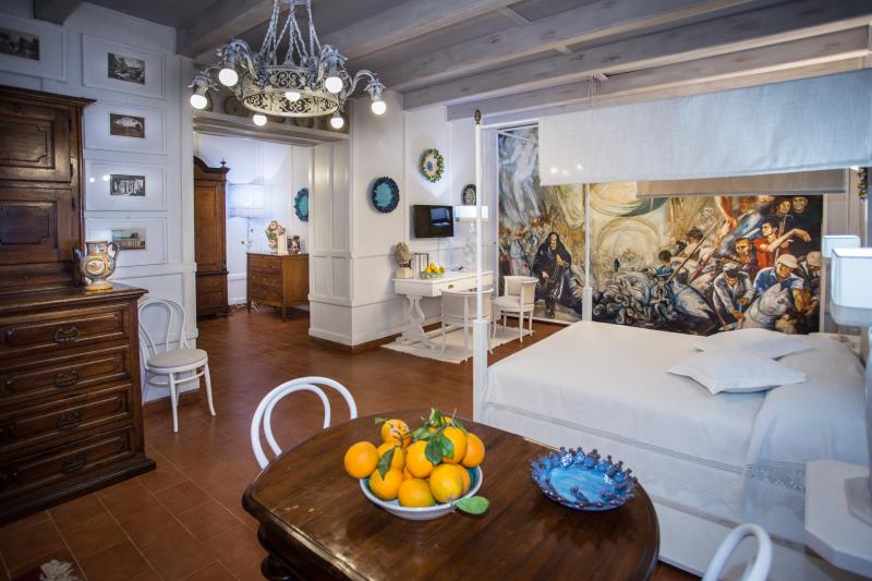 Ortigia luxury self catering apartments Sicilia Italia Solaris