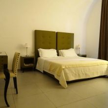 A subtle balance of tradition and comfort Bari airport Guesthouse, room