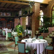 Luxury winery resort Castelbuono_restaurant