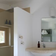 Charme Retreat Martina Franca, bathroom of the king room