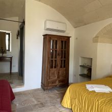Lamia doppia, merge into the authentic rural Puglia Cisternino Trulli-lamia doppia 4-5 guests