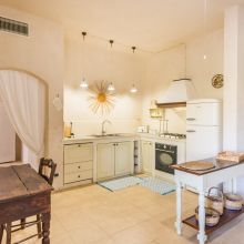 Fully equipped kitchen in a traditional Apulian holiday apartment