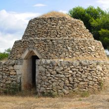 Between ancient traditions and Mediterranean light Between ancient traditions and Mediterranean light