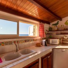 Sea apartment Tindari_attic kitchen