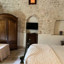 Masseria Cisternino in Valle d'Itria-sleeping in a trullo