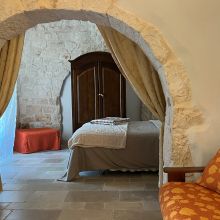 Masseria Cisternino in Valle d'Itria-sleeping in a trullo