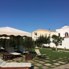 Country stay Ostuni_pool area