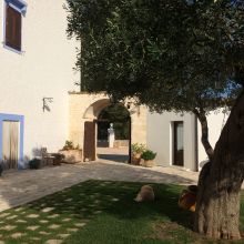 Country stay Ostuni_courtyard