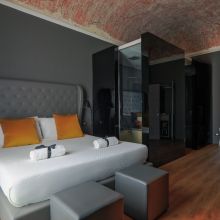 Charme B&B Palermo_noir junior suite