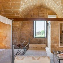 Deluxe room with garden view, masseria Salento, Puglia