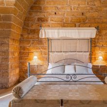 Deluxe room with garden view, masseria Salento, Puglia