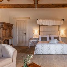Deluxe room with garden view, masseria Salento, Puglia