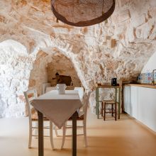 Trulli Suites Polignano, Suite lo Iazzo kitchen