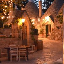 Apulian nights at the masseria in the Itria Valley