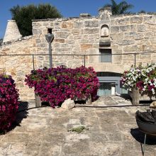 Trulli Suites Polignano, details of the masseria