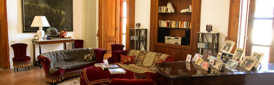 B&B Bari airport common room B&B Bari airport common room