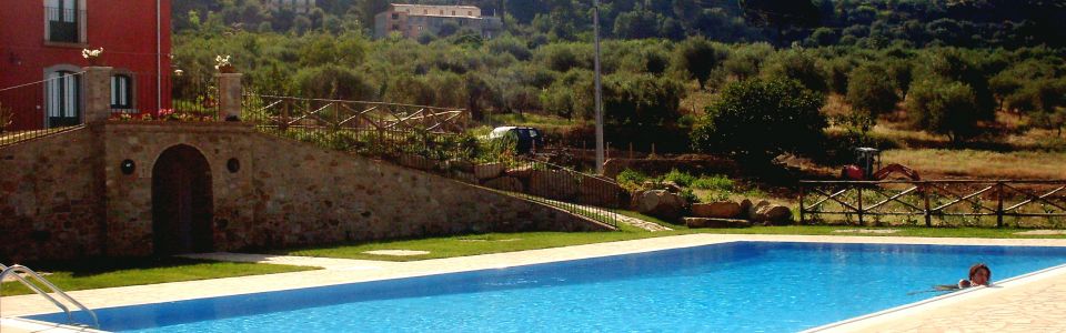 Country apartments Patti_pool Country apartments Patti_pool