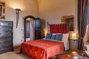 Historic fifteenth-century luxury masseria in Salento Historic fifteenth-century luxury masseria in Salento